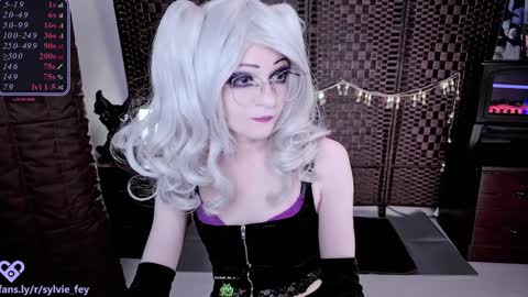 Sylvie online show from 12, 1, 2025