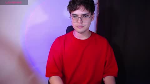 Snapshot of t3rence chatting on 5, 1, 2025 t3rence online show from 5, 1, 2025