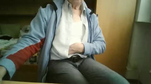 Snapshot of t5519t chatting on 3, 10, 2025 t5519t online show from 3, 10, 2025