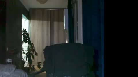 Snapshot of t_huracane chatting on 4, 5, 2026 Huracane online show from 4, 5, 2026