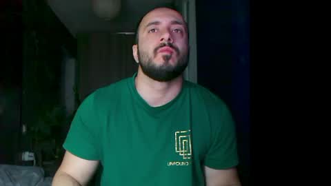Snapshot of t_huracane chatting on 11, 5, 2026 Huracane online show from 11, 5, 2026