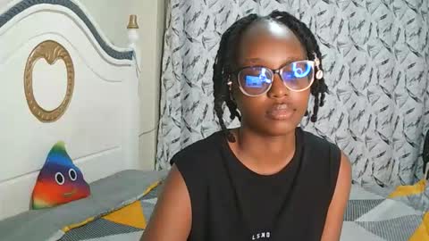 Snapshot of t_okyo chatting on 20, 12, 2025 TOKYO online show from 20, 12, 2025