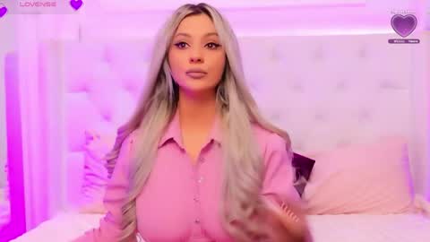 Snapshot of taahiraarabian chatting on 8, 4, 2026 Arianna online show from 8, 4, 2026