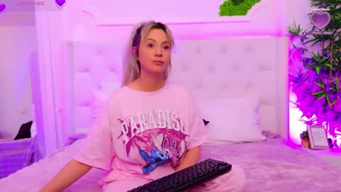 Snapshot of taahiraarabian chatting on 14, 4, 2026 Arianna online show from 14, 4, 2026