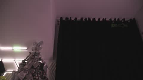 Snapshot of taanni_bc chatting on 5, 2, 2025 TAANNI online show from 5, 2, 2025