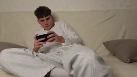 Alex online show from 3, 12, 2025