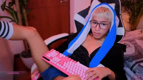 Snapshot of taichi_bluy chatting on 26, 9, 2025 taichi online show from 26, 9, 2025