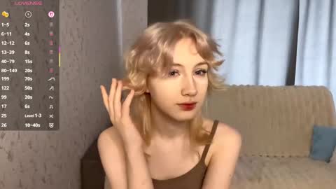 Snapshot of tainastoa chatting on 26, 4, 2026 Tessa online show from 26, 4, 2026