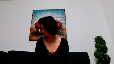 Snapshot of taissa1 chatting on 24, 10, 2025 Taissa1 online show from 24, 10, 2025