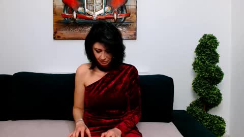 Snapshot of taissa1 chatting on 17, 11, 2025 Taissa1 online show from 17, 11, 2025