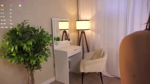 Jessi online show from 9, 9, 2025