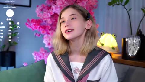 Mia online show from 3, 3, 2025