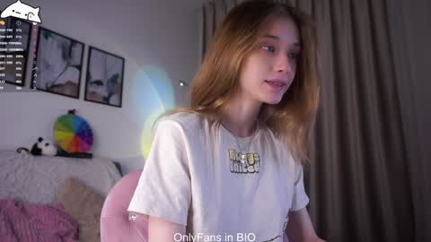 Snapshot of taitehambelton chatting on 19, 1, 2026 Mia online show from 19, 1, 2026