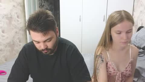 taiti_fox_cub online show from 8, 8, 2026