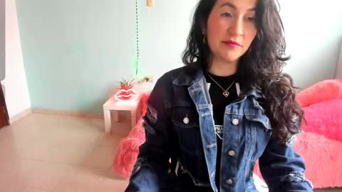 Snapshot of talia_mystic chatting on 5, 6, 2026 Talia mia online show from 5, 6, 2026