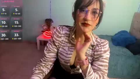 Snapshot of talia_mystic chatting on 10, 7, 2026 Talia mia online show from 10, 7, 2026