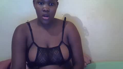 Snapshot of taliah254 chatting on 28, 2, 2025 taliah254 online show from 28, 2, 2025