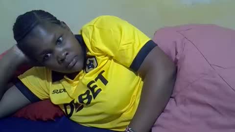 Snapshot of taliah254 chatting on 3, 10, 2025 taliah254 online show from 3, 10, 2025