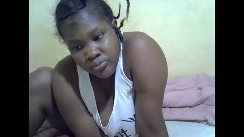 Snapshot of taliah254 chatting on 13, 10, 2025 taliah254 online show from 13, 10, 2025