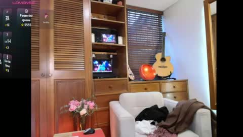 Talia peach online show from 29, 5, 2026