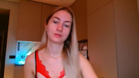  Kira  online show from 23, 12, 2025