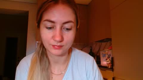  Kira  online show from 7, 1, 2026