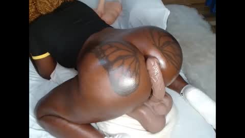 butterflyass online show from 5, 2, 2025