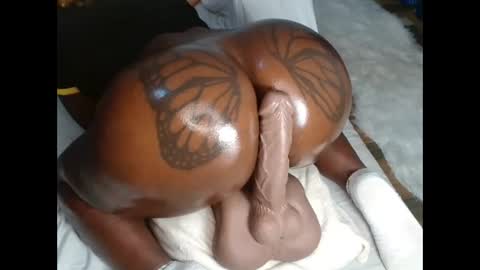 butterflyass online show from 8, 2, 2025