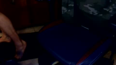 talltannhandsome online show from 9, 4, 2026