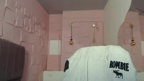 Snapshot of tamara_aa chatting on 11, 11, 2025 Tamara online show from 11, 11, 2025