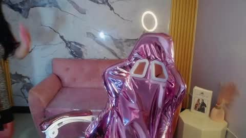 Snapshot of tamara_ch1 chatting on 2, 10, 2025 tamara_ch1 online show from 2, 10, 2025