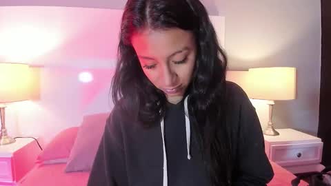 Snapshot of tamaraakins chatting on 24, 10, 2025 Tamy online show from 24, 10, 2025