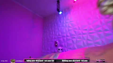 Snapshot of tamaramilano chatting on 18, 5, 2026 TamaraMilano online show from 18, 5, 2026