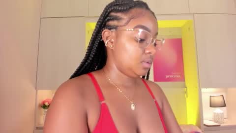 Snapshot of tamarazaki chatting on 6, 1, 2026 Tami online show from 6, 1, 2026