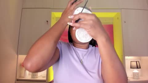 Snapshot of tamarazaki chatting on 27, 2, 2026 Tami online show from 27, 2, 2026