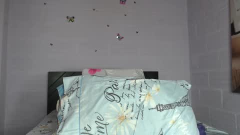 Tamy Vega online show from 3, 3, 2025