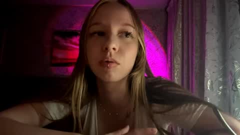 Snapshot of tammiglembocki chatting on 8, 5, 2026 Jenny online show from 8, 5, 2026