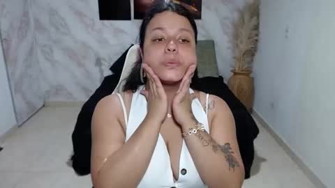 Snapshot of tammycooperr_ chatting on 4, 3, 2025 tammycooperr online show from 4, 3, 2025