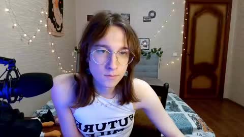 Milena Kuprianova online show from 12, 2, 2025