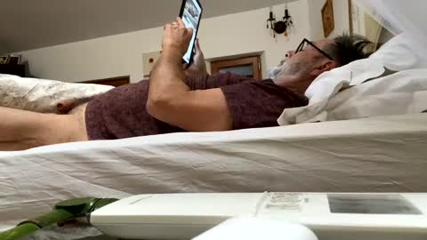 Dominique online show from 9, 1, 2025