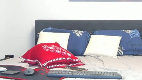 taniaforbs online show from 3, 12, 2024