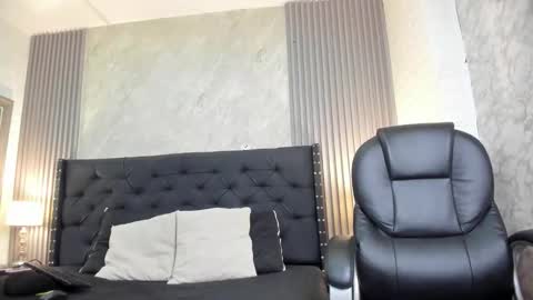 Tanisha online show from 2, 12, 2025