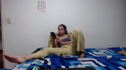 Snapshot of tantricroots chatting on 5, 3, 2025 Angeline Follow online show from 5, 3, 2025