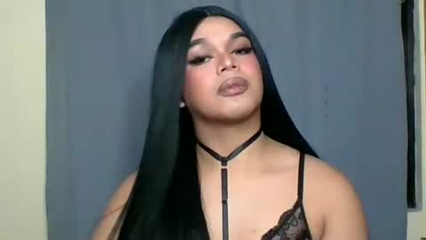 Snapshot of tarahriches chatting on 27, 10, 2025 tarahriches online show from 27, 10, 2025