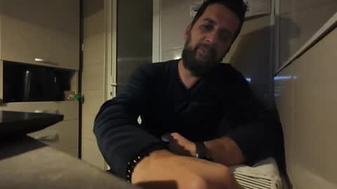 tarkan198 online show from 10, 2, 2025