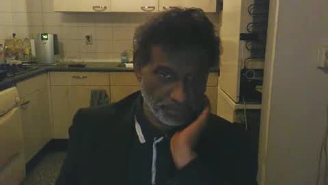 Snapshot of tarpat_20 chatting on 8, 10, 2025 Genaro Thode online show from 8, 10, 2025