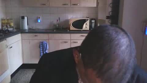 Snapshot of tarpat_20 chatting on 5, 12, 2025 Genaro Thode online show from 5, 12, 2025