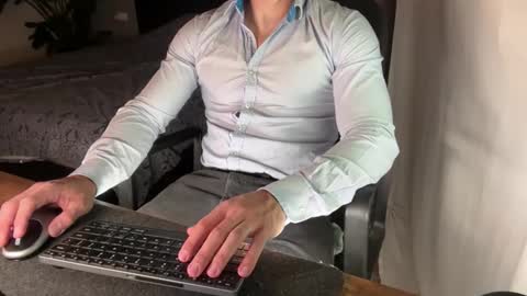 Snapshot of tarquit8 chatting on 26, 5, 2026 tarquit8 online show from 26, 5, 2026