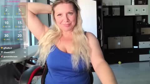 Tasha  Moon online show from 8, 10, 2025