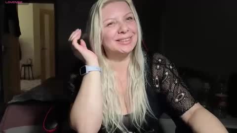 Tasha  Moon online show from 23, 4, 2026